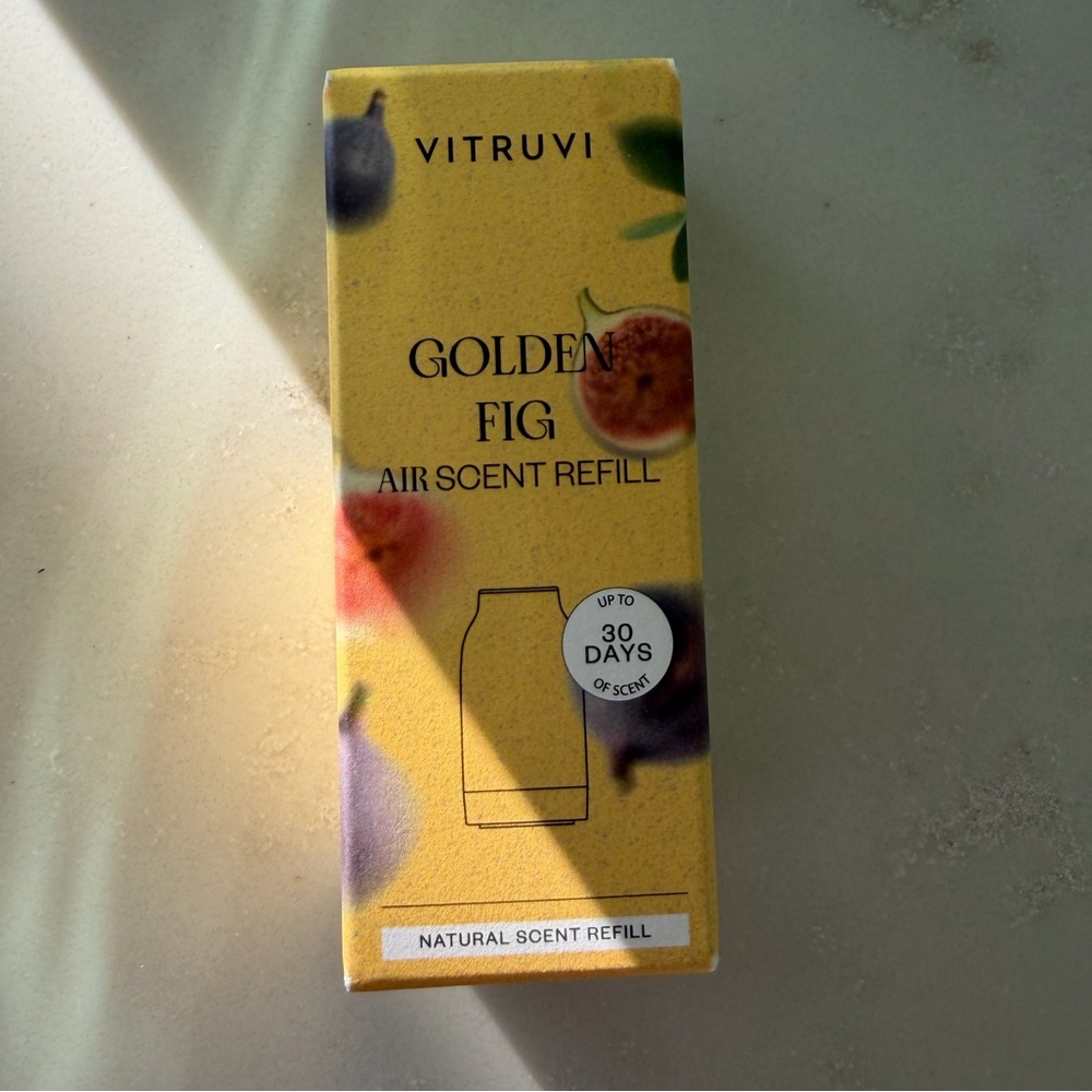 Vitruvi golden fig air scent refill never used